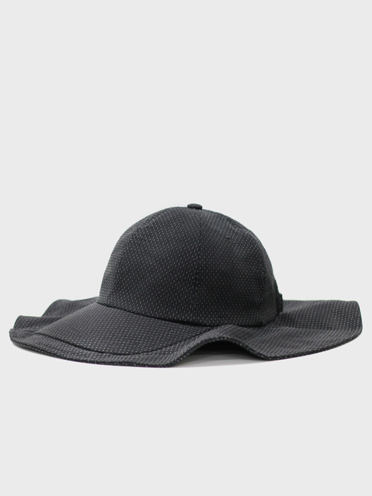 Black Dot Hat