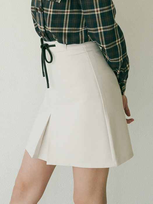 monts 1160 inverted pleats mini skirt (ivory)
