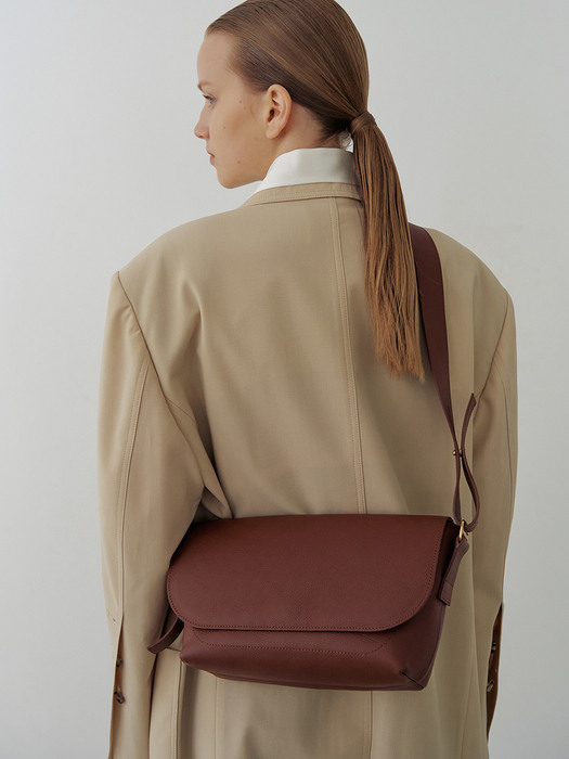 Vowy bag (Oak brown)