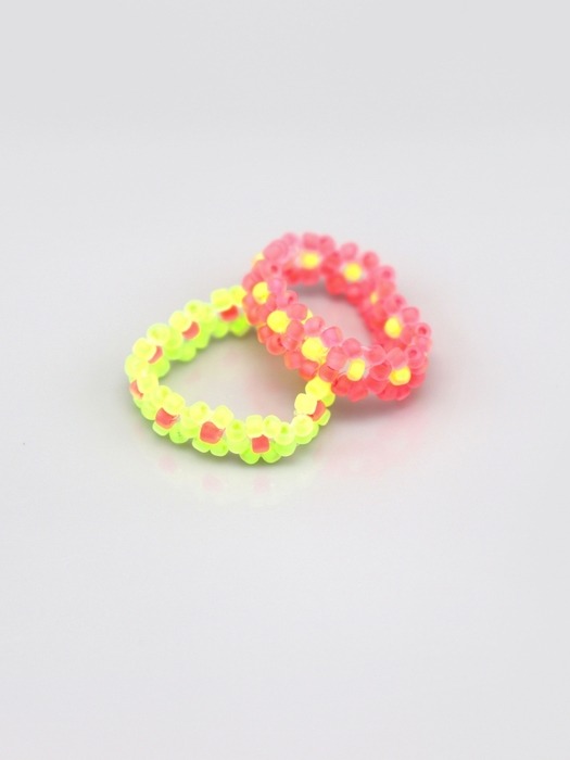 Neon color flower beads Ring 네온 컬러 플라워 비즈 반지