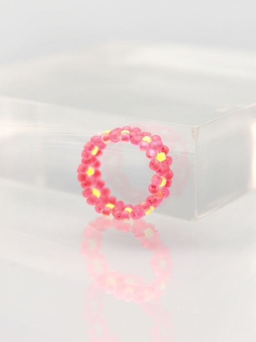 Neon color flower beads Ring 네온 컬러 플라워 비즈 반지