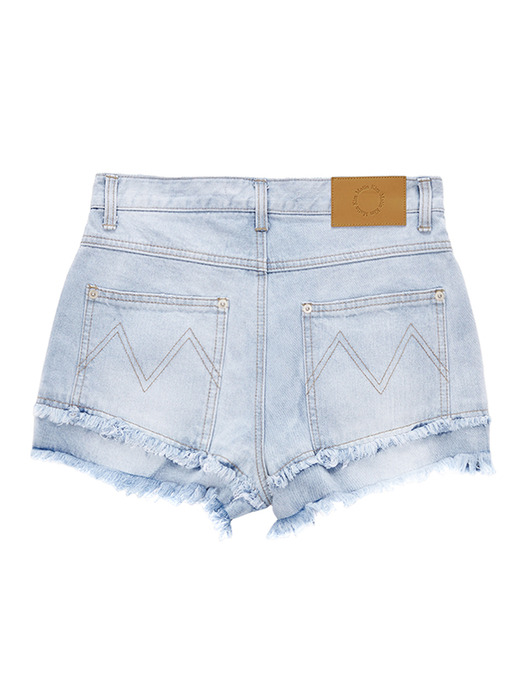 DOUBLE CUTTED DENIM SHORTS IN SKY