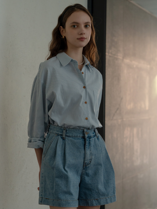 Button point stripe shirt_Skyblue