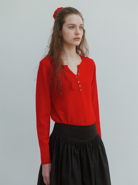 Angie Buttoned Knit in Apple Red