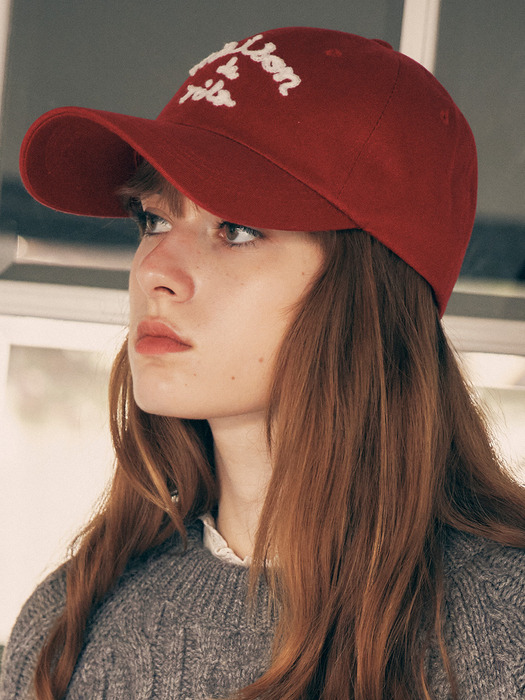 MAISON DE ROLA BALL CAP RED