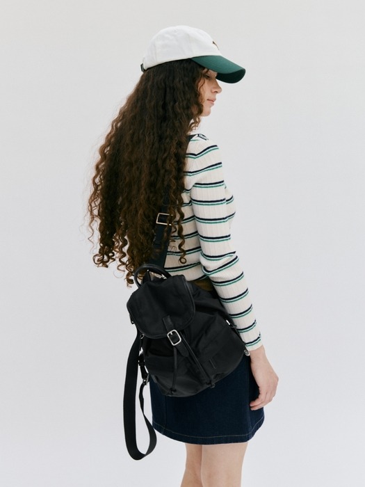 double pocket nylon backpack - black (S)