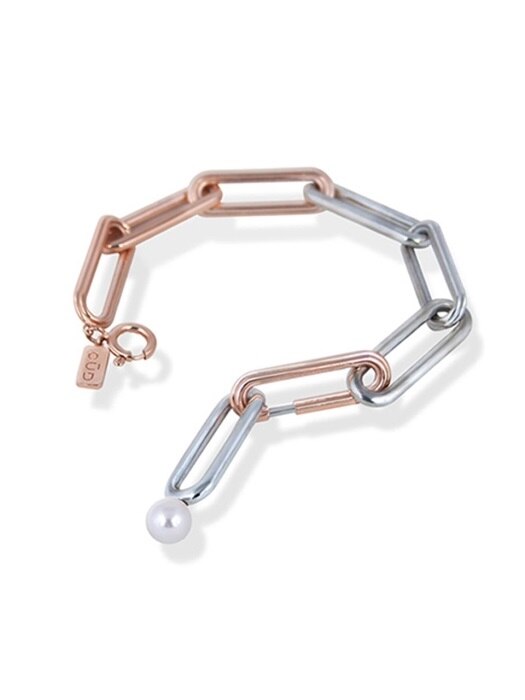 CUD chain bracelet
