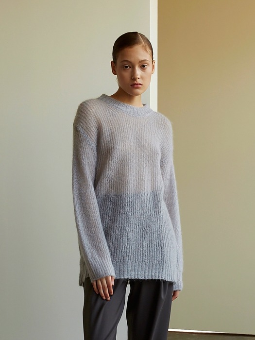 Round Mohair Pullover [Pale Blue]