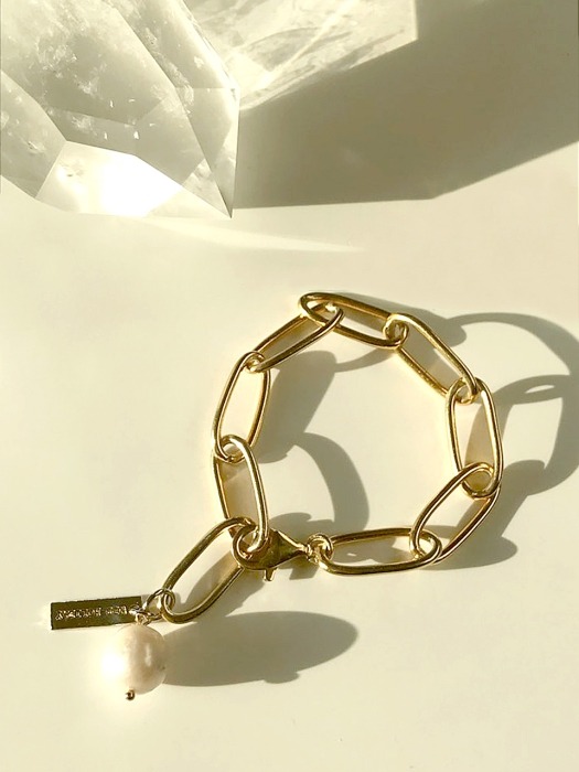 Gold chain Pearl bracelet [silver925]