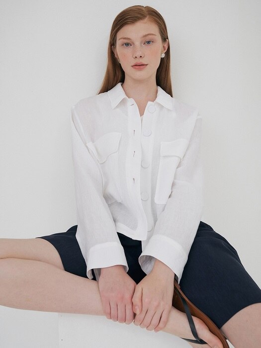 linen cropped shirt jacket (white)