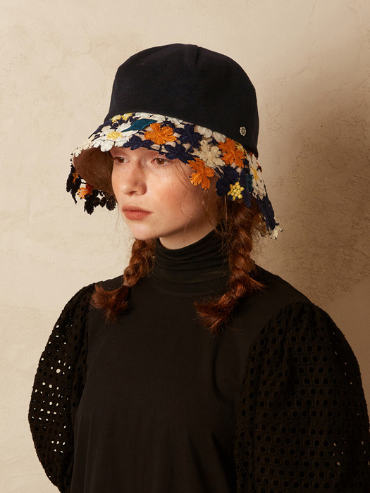 Embroidery flower hat