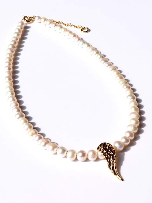 Angel wing pendant pearl Necklace 엔젤윙 팬던트 담수진주 목걸이