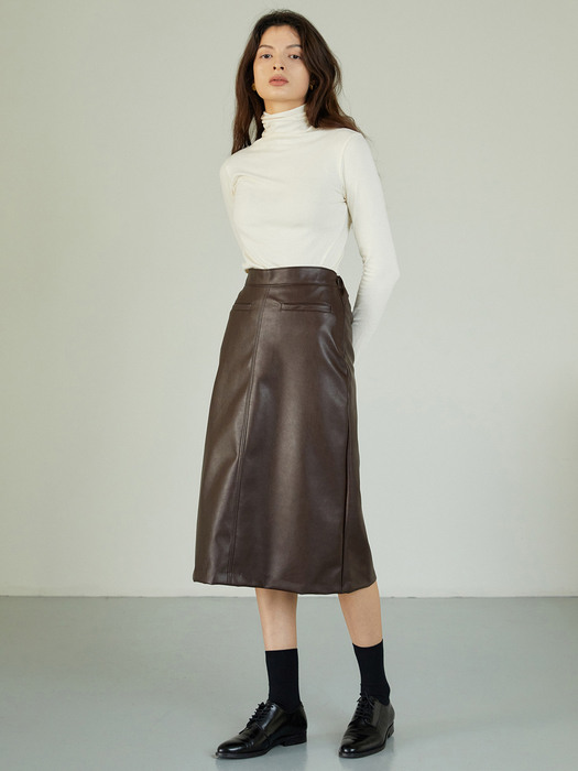 AE_Leather Pocket Skirt_BG