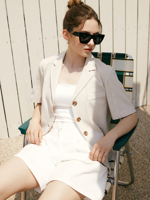 monts 1328 sleeve slit detail single blouse (beige)