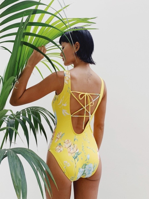 Floral print swimsuit (Yellow)