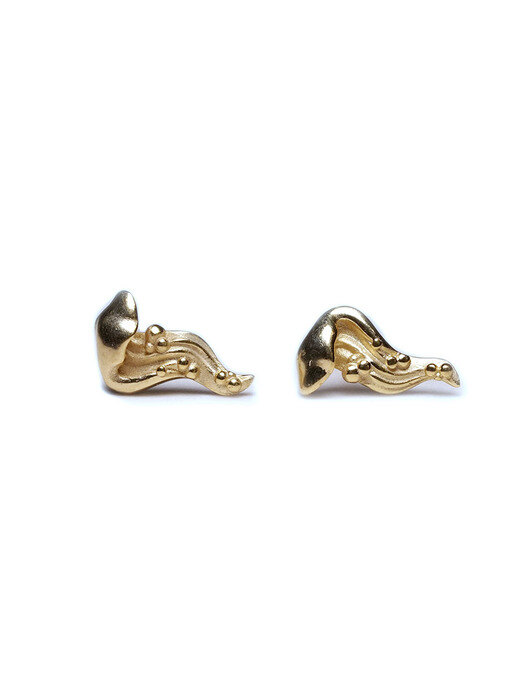 Wave of Waves Earring 02