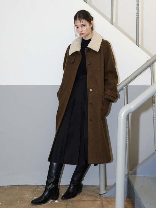  21 Winter_Brown Belted Wool Coat [Ecru Shearling Collar]