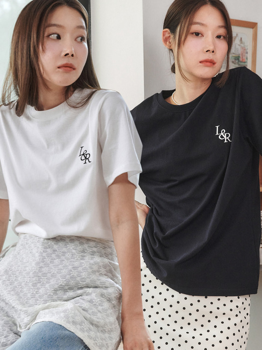 [단독][1+1] Signature Logo Half-Sleeve T-shirt [12color]