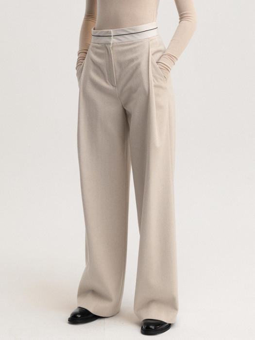 wool inside out tucked pants (oatmeal)