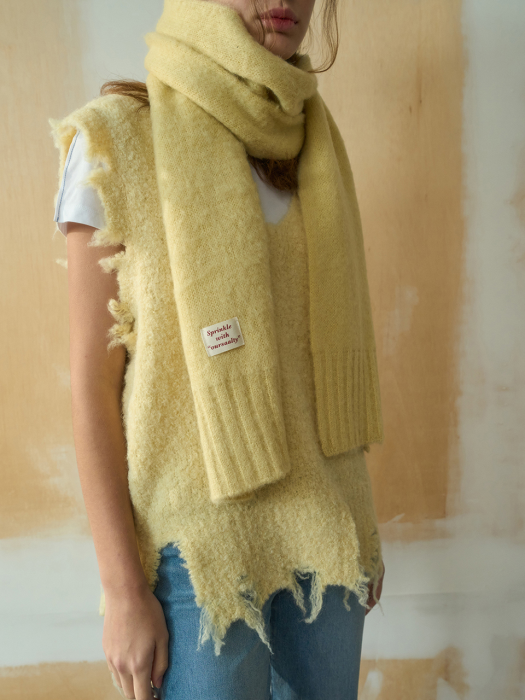 Woolpaca Muffler / Lemon