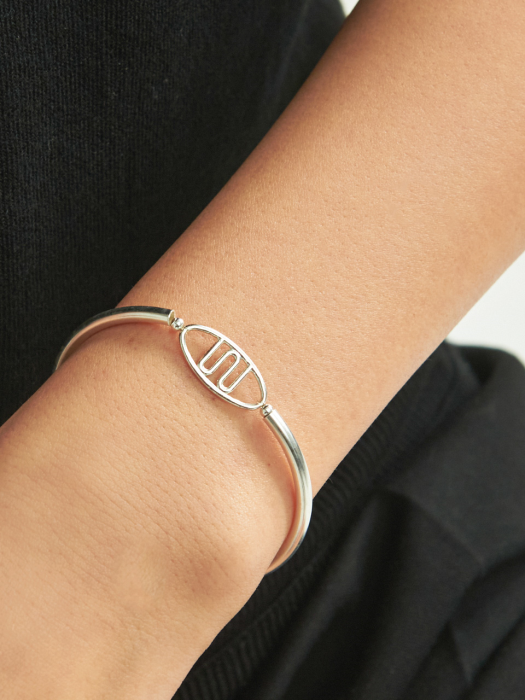 Ellipse Cuff Line Silver Bracelet Ib244 [Silver]