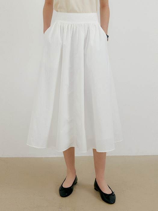 Lilly Shirring Skirt (White)