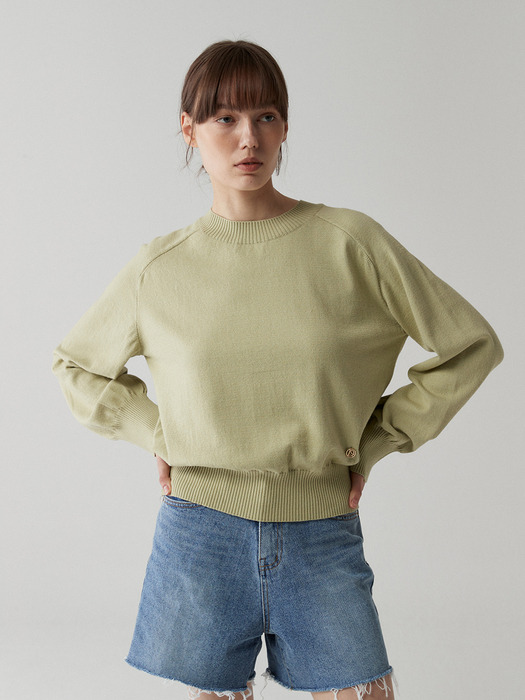 signature saddle pullover-olive green
