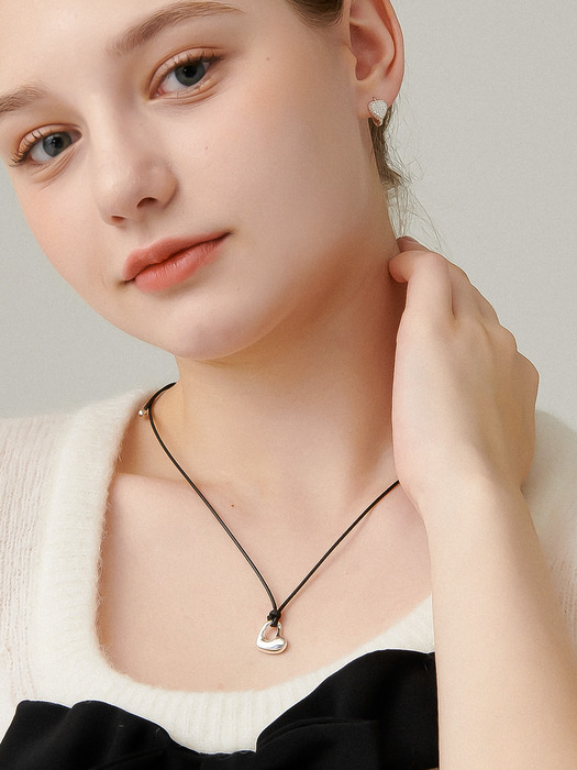 New Heart Line Silver Necklace In499 [Silver]