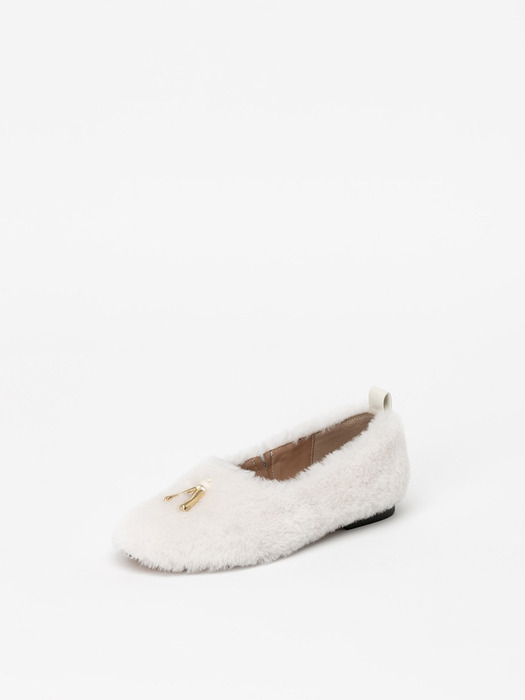 BEAVER SHEARLING FLATS_2colors