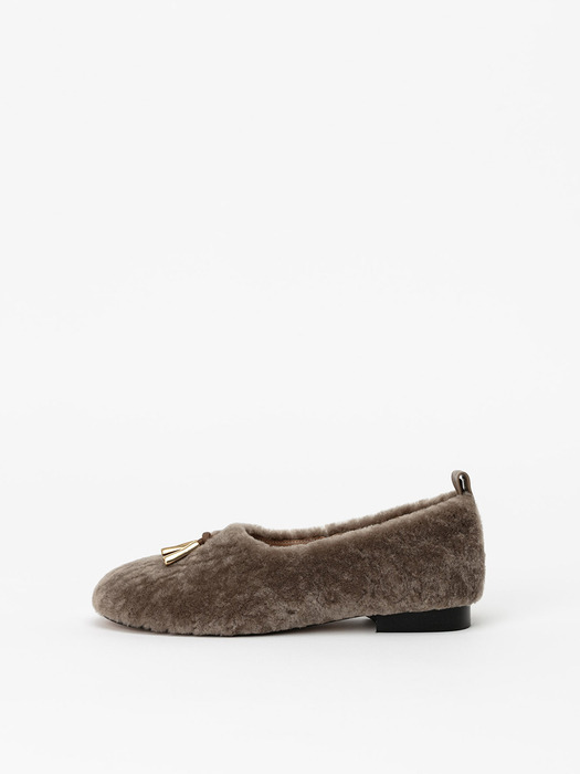 BEAVER SHEARLING FLATS_2colors