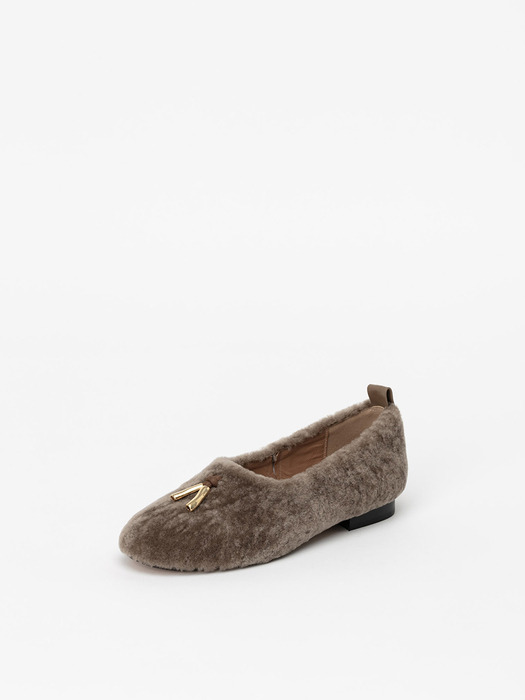 BEAVER SHEARLING FLATS_2colors