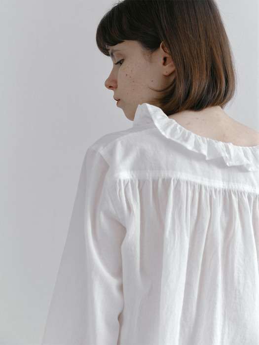 Frill cotton blouse(Off white)
