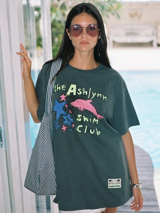 [CLASSIC FIT] SWIM CLUB GLITTER T SHIRT_CHARCOAL (4 SIZES)