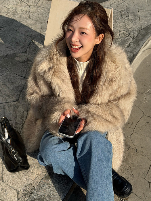 韓国商品/ANGELOVIANCO Nette Fur Jacket 안젤로 비안코]Nette Fur Jacket