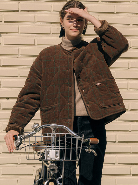 Corduroy quilting detachable collar jumper_Brown