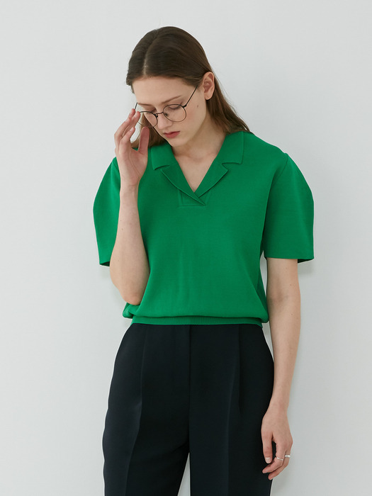 CURVED SLEEVE COLLAR KNIT - GREEN