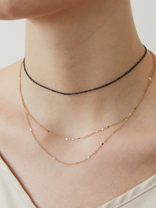 dot layered chain necklace