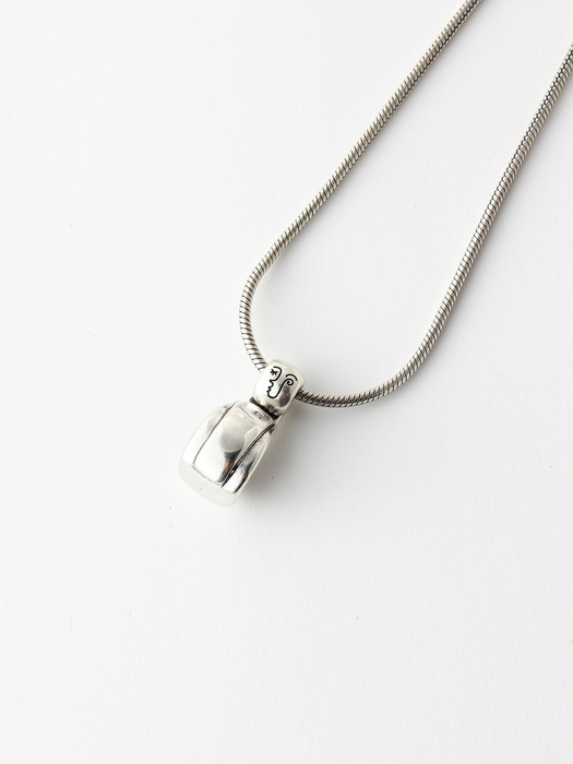 THINKING MAN PENDANT