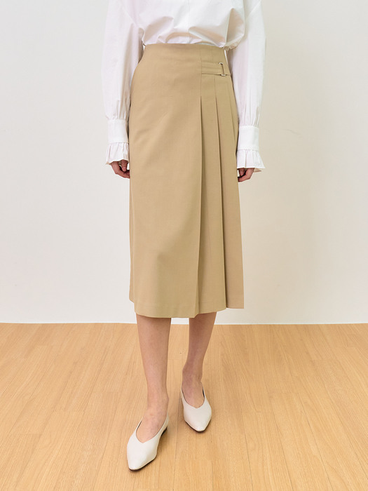 comos474 one-sided pleats skirt (beige)