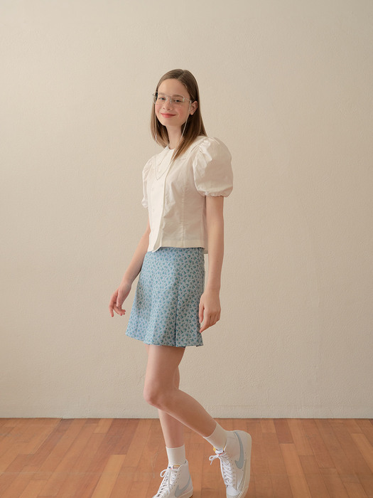 half pleats skirt
