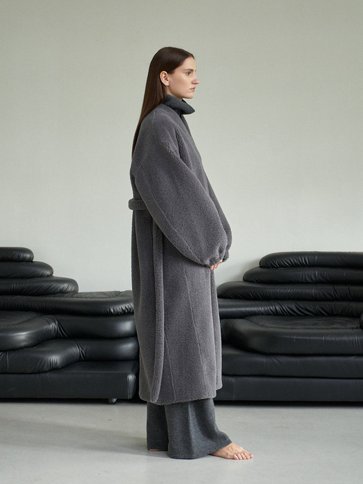 Eco fur nocollar robe coat 에코 퍼 노카라 로브 코트 dark grey