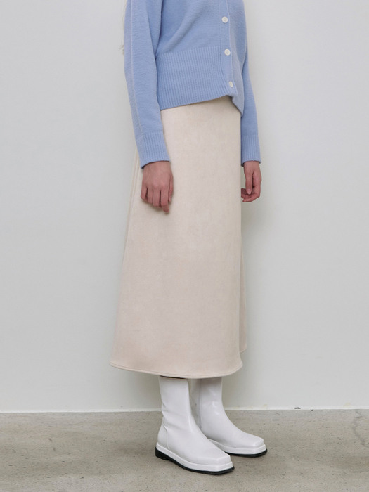 SOFT SUEDE LONG SKIRT_IVORY