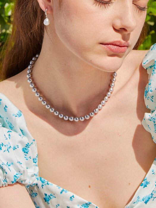 Bold Ocean Pearl Necklace