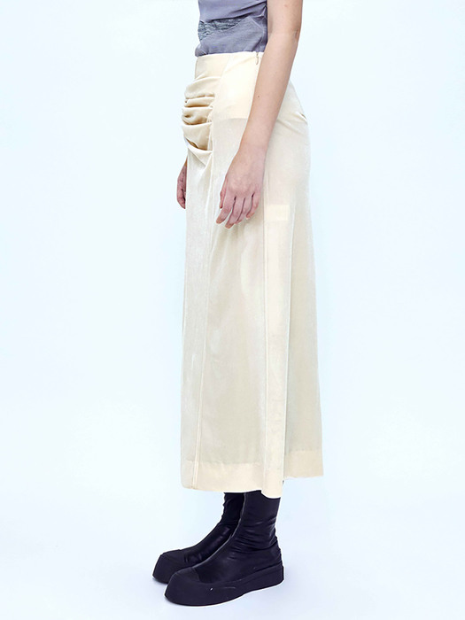 Velvet Draped Slit Long Skirt _ Cream