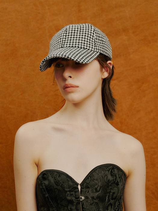 [Life PORTRAIT] Houndstooth check ball cap in black