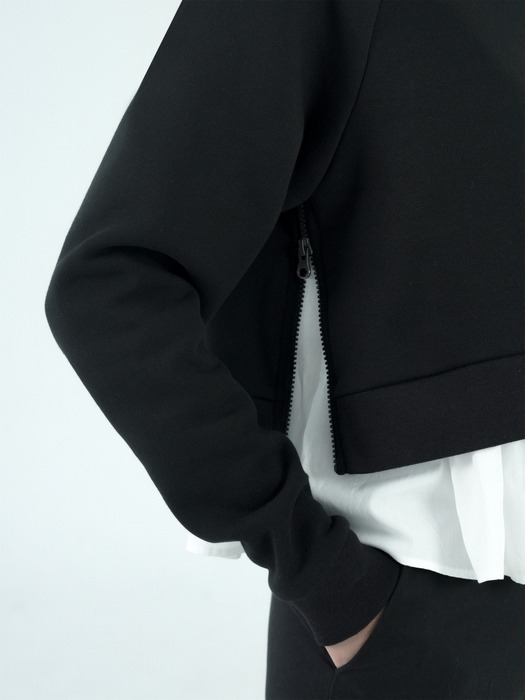 Raglan sleeve side-zip sweatshirt (black)