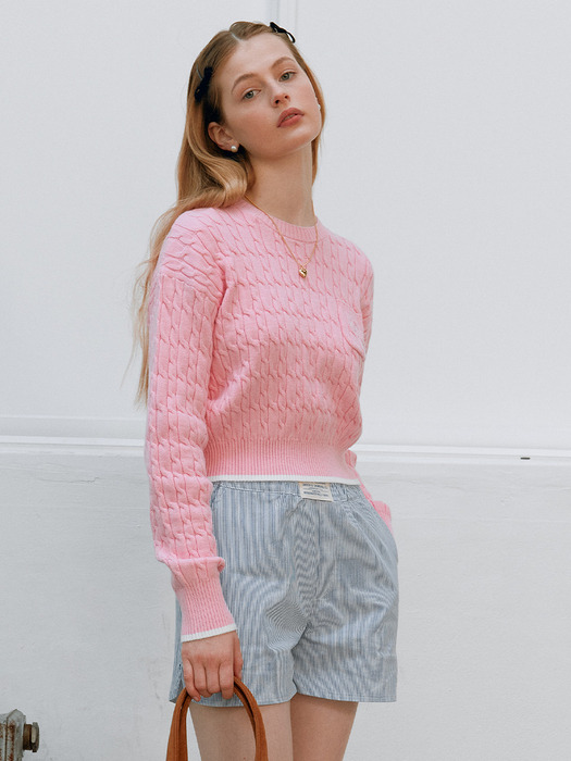 ROUND NECK CABLE KNIT PINK