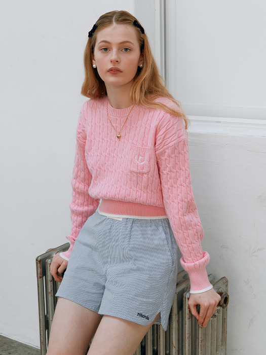 ROUND NECK CABLE KNIT PINK