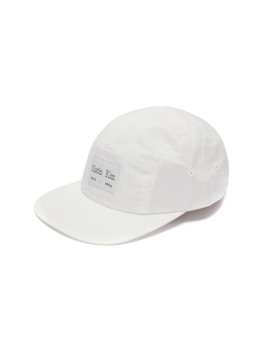Matin Kim마뗑킴]LOGO LABEL SOLID CAMP CAP IN WHITE