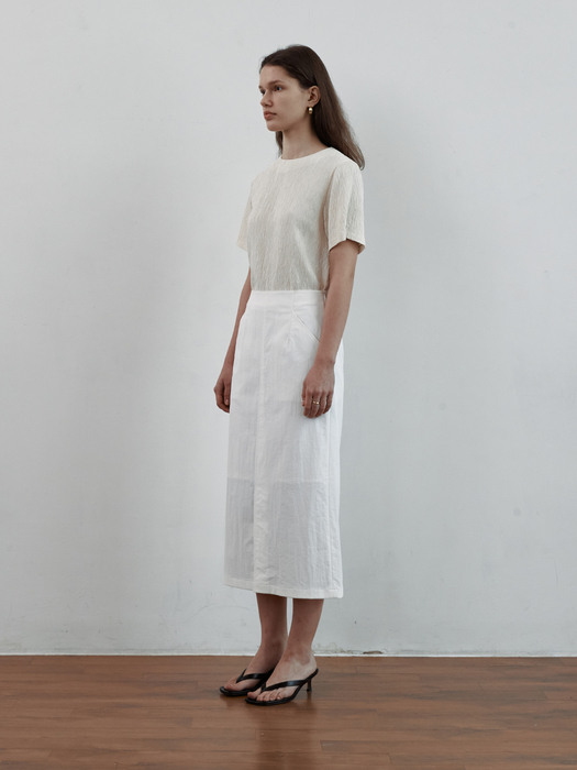 Front slit casual H-line skirts [WHITE]